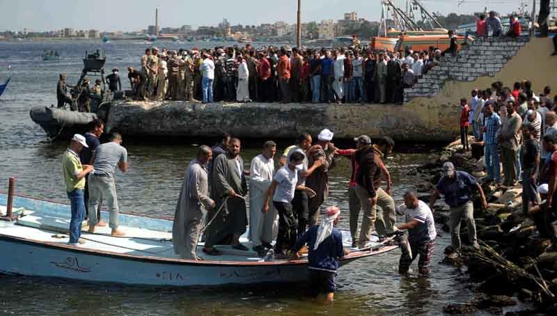 Αυξάνεται ο αριθμός των θυμάτων από το ναυάγιο με πρόσφυγες στην Αίγυπτο - Στους 202 οι νεκροί  - Media