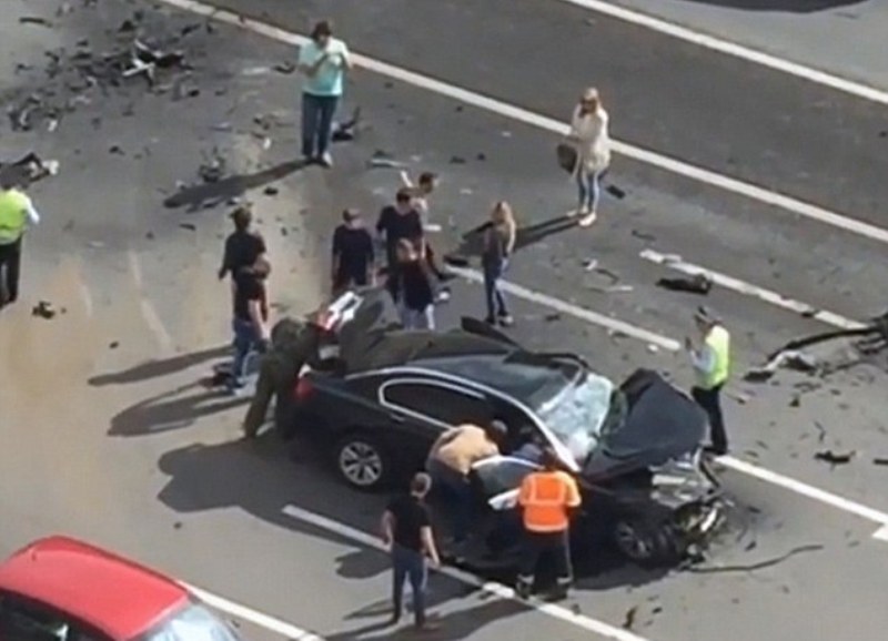 Σε μετωπική σύγκρουση το αυτοκίνητο του Πούτιν - Νεκρός ο οδηγός του (Photos-video, σκληρές εικόνες) - Media