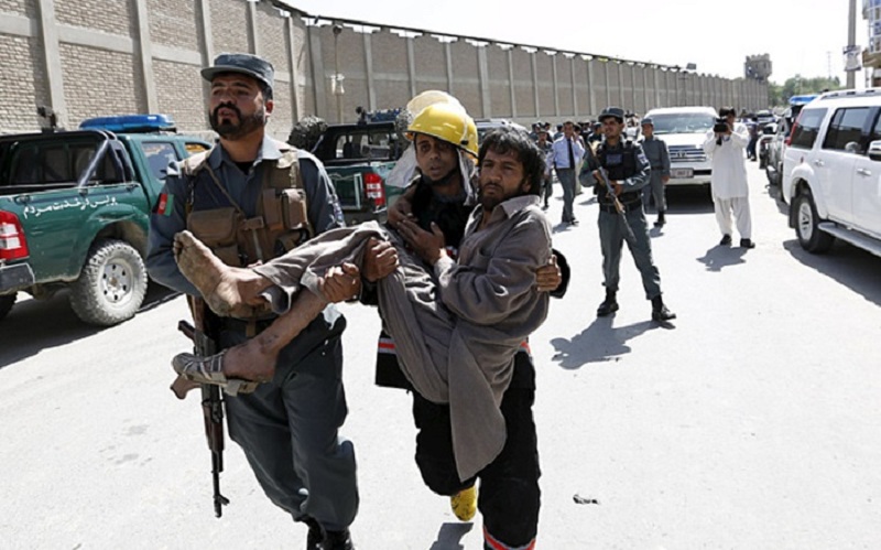 Διπλή βομβιστική επίθεση από καμικάζι στην Καμπούλ – 24 νεκροί και 91 τραυματίες  - Media