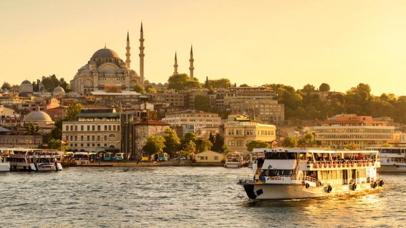 Καταρρέει ο τουρισμός στην Τουρκία: Μείον 38% τον Αύγουστο - Media