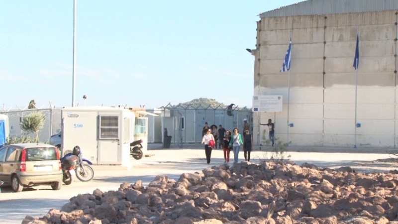 Πρόσφυγας έκοψε τις φλέβες του όταν απορρίφθηκε η αίτηση ασύλου του - Media