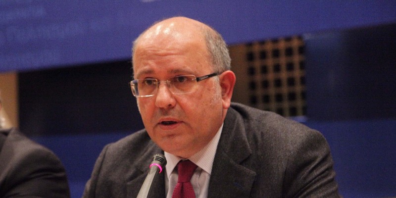 Ξυδάκης: Ο επίτροπος Χαν οφείλει εξηγήσεις στην ελληνική κυβέρνηση - Δεν υπάρχει «τσάμικο ζήτημα» - Media