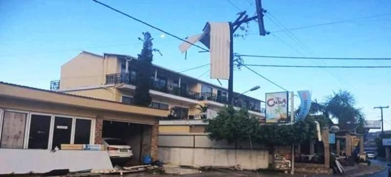 Ζάκυνθος : Ανεμοστρόβιλος σάρωσε το νησί - Έριξε δέντρα και σήκωσε στέγες (Photos) - Media