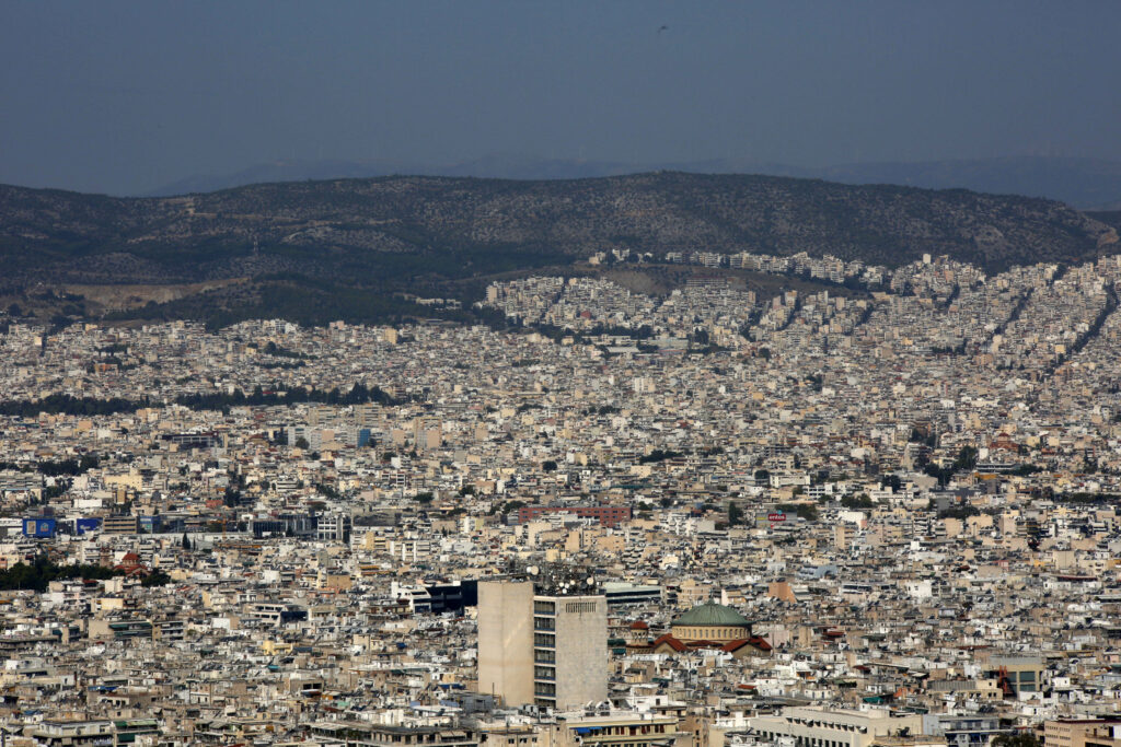 Αποχή συμβολαιογράφων από τους πλειστηριασμούς - «Τα περί έξαρσης είναι παραπλανητικά» τονίζει το ΥΠΟΙΚ - Media