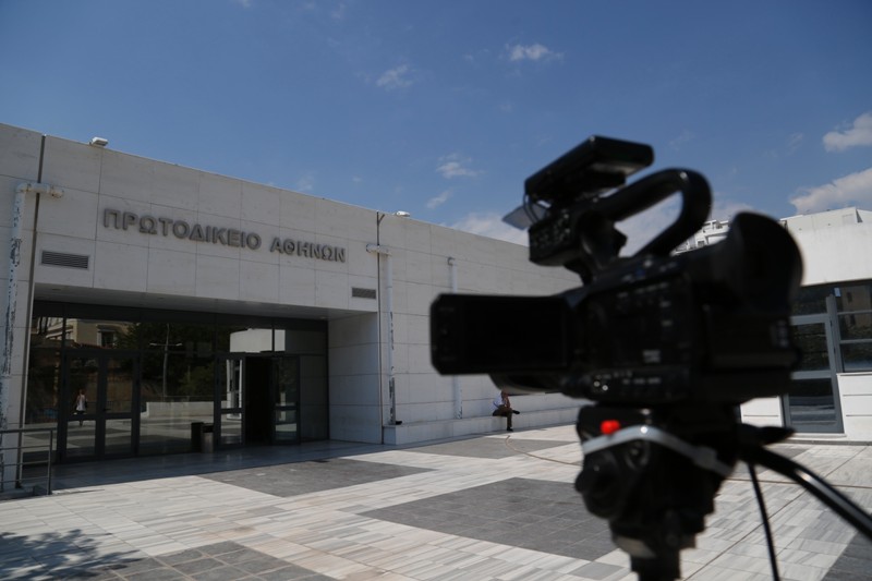 Ανατροπή στη δίκη της Άννυς: Ο ιατροδικαστής της πλευράς του πατέρα λέει πως το κοριτσάκι πέθανε από ηρωίνη! - Media