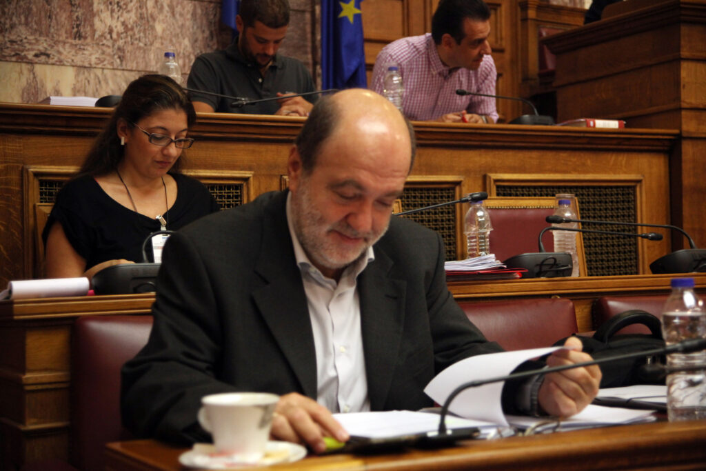 Αλεξιάδης: Περιμένουμε «βροχή» από λίστες - Media