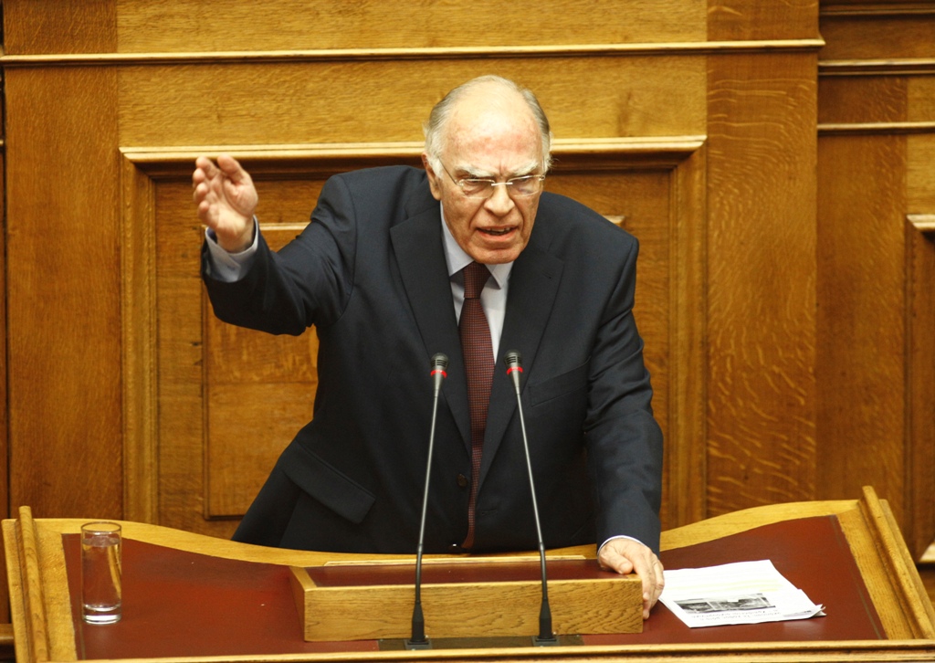 Λεβέντης: Δεν τιμά έναν πρωθυπουργό το γλείψιμο προς τους δικαστές - Media