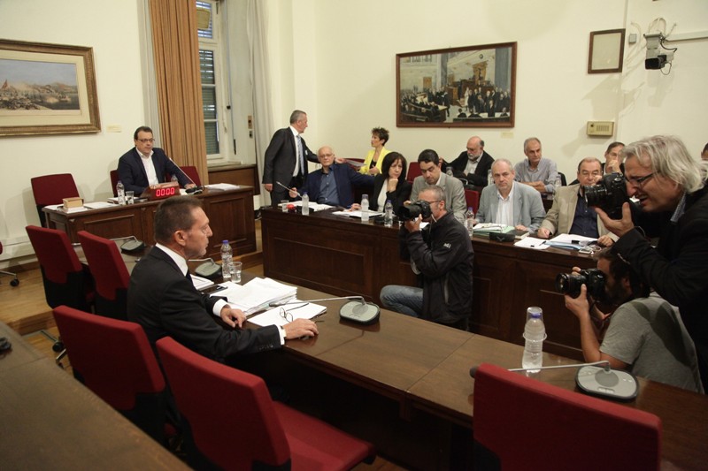 Τα γεύματα Στουρνάρα στην ΤτΕ και τα «μάτια» του Νικολόπουλου  - Media