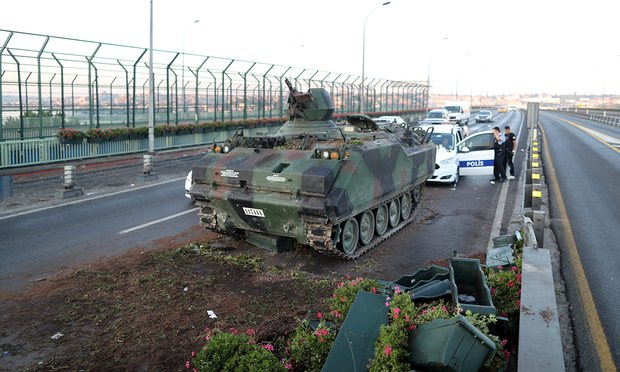 Τουρκία: Ισόβια σε 121 υπόπτους για την απόπειρα πραξικοπήματος του 2016 - Media