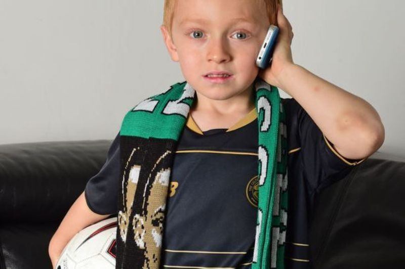 Απίστευτος μπόμπιρας: Απολογήθηκε τηλεφωνικά στην ομάδα του γιατί δεν… πήγε στο γήπεδο (Photos) - Media