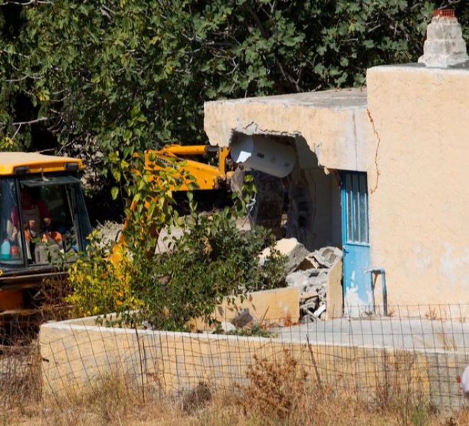 Υπόθεση Μπεν: Κατεδάφισαν το δωμάτιο και ψάχνουν για στοιχεία στα θεμέλια (Photos - Video) - Media