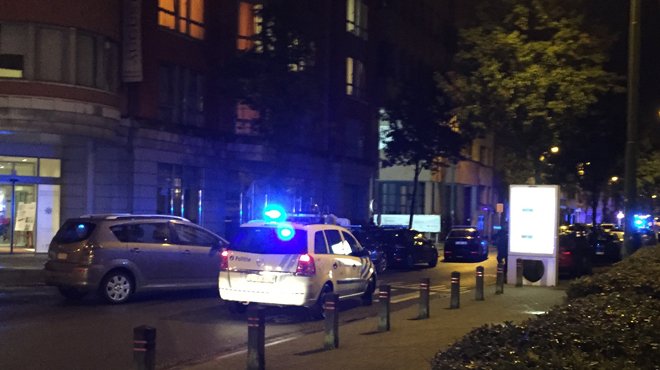 Έληξε ο συναγερμός στις Βρυξέλλες: Συνελήφθη ο ένοπλος (Photos) - Media