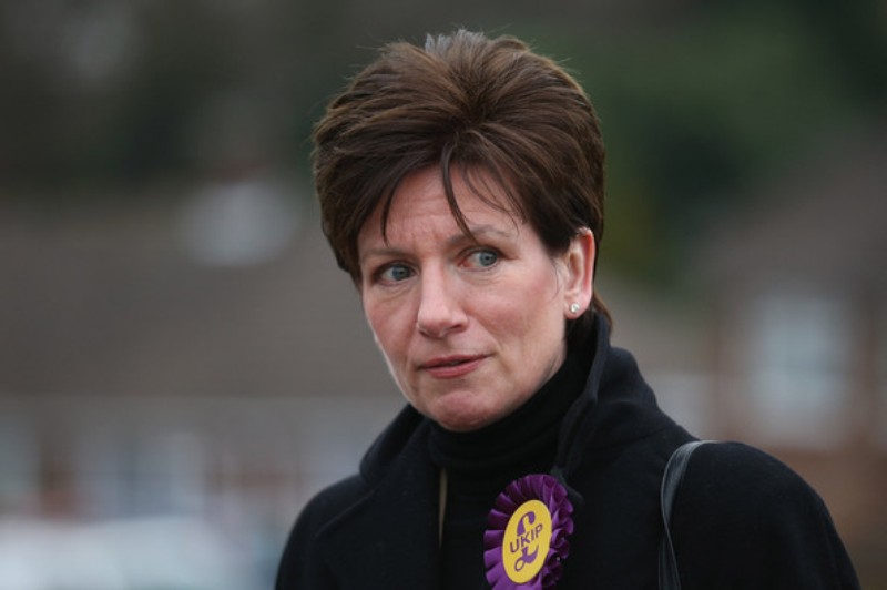Υπό... διάλυση το UKIP: Αποχώρησε η πρώην πρόεδρος Ντάιαν Τζέιμς - Media