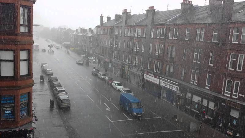 Πανικός στη Γλασκώβη: Πυροβολισμοί έξω από δημοτικό σχολείο - Media