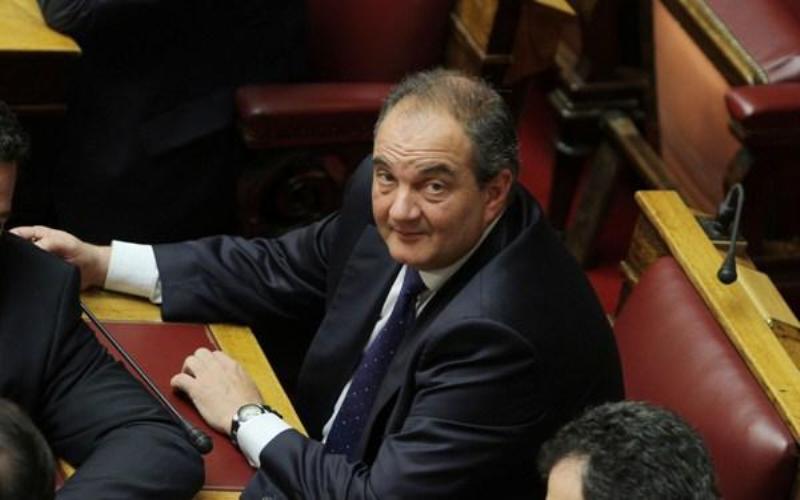 Η αλλαγή στάσης του Κώστα Καραμανλή - Media