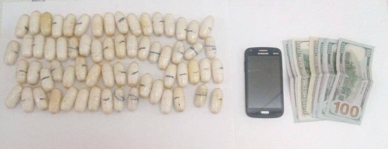Σύλληψη διακινητή ναρκωτικών στο «Ελευθέριος Βενιζέλος»- Είχε καταπιεί 64 αυγά κοκαΐνης (Photo) - Media