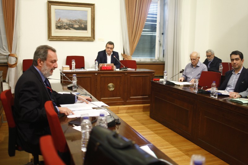 Λιαρέλης στην Επιτροπή για τα ΜΜΕ: Αδιάβλητος ο διαγωνισμός για τις άδειες, θα μπορούσε να γίνει καλύτερα - Media