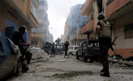 Λιβύη: Ολλανδός δημοσιογράφος σκοτώθηκε ενώ κάλυπτε μάχες στη Σύρτη - Media