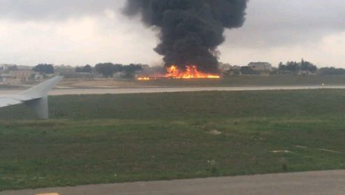 Πτώση αεροπλάνου στη Μάλτα με πέντε νεκρούς (Photos - Videοs) - Media