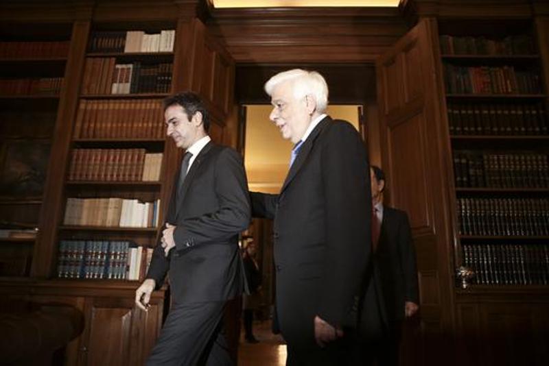 Στον Προκόπη Παυλόπουλο το μεσημέρι ο Κυριάκος Μητσοτάκης  - Media