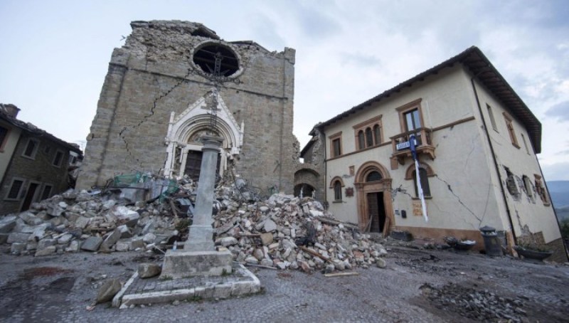 Νέος ισχυρός σεισμός 4.7 Ρίχτερ στην Ιταλία - Media