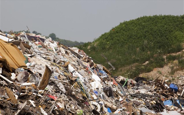 Κορυδαλλός: Διοικητικές κυρώσεις σε επιχείρηση που έριχνε ανεξέλεγκτα απόβλητα - Media