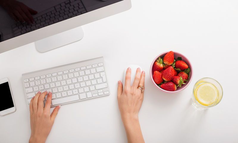 Τι πρέπει να τρώτε εάν κάνετε καθιστική δουλειά; - Media