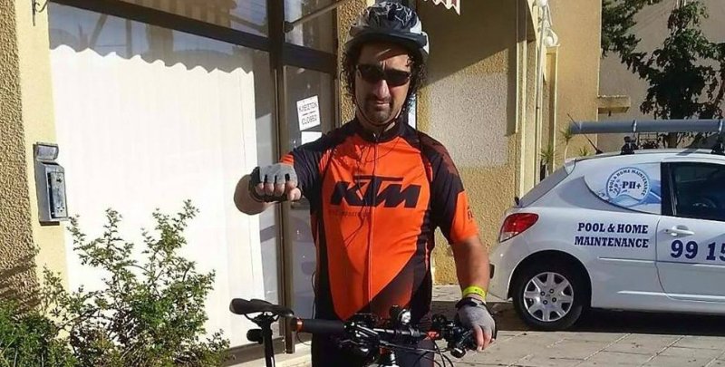 Πρώην καρκινοπαθής διανύει με ποδήλατο 500 χλμ για την ενίσχυση του Αντικαρκινικού Συνδέσμου - Media