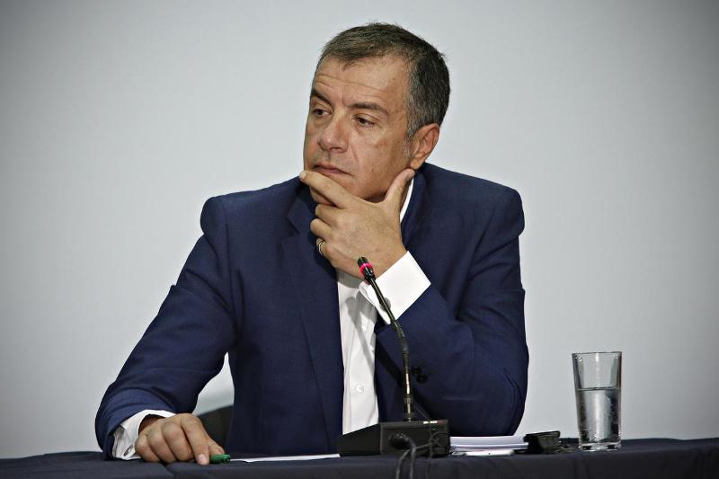 Διαψεύδει ο δήμαρχος Λέρου τον Σ. Θεοδωράκη για τα κλιματιστικά-Τι απαντά το Ποτάμι - Media