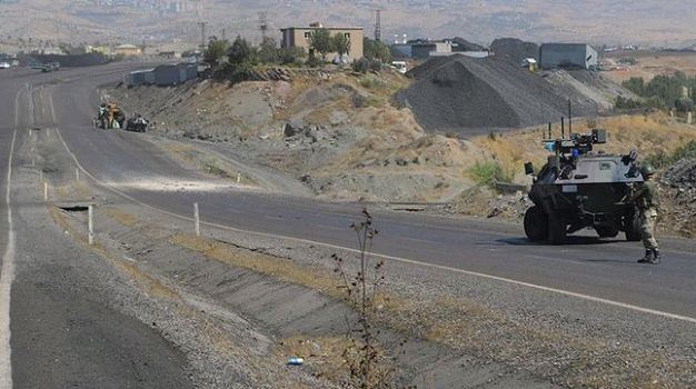 Πολλαπλές επιθέσεις του PKK στην Τουρκία - 15 τραυματίες και 3 νεκροί (Photos) - Media