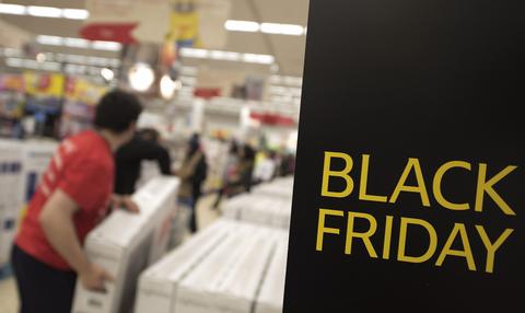 Τμήμα Μικρομεσαίων ΣΥΡΙΖΑ κατά Black Friday: «Αμερικανιά» - Media