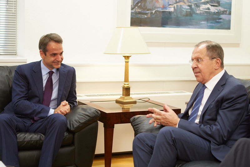 Μητσοτάκης με Λαβρόφ, με επίκεντρο την αμφισβήτηση της Λωζάννης από Ερντογάν - Media