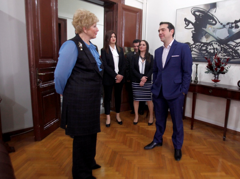 Υφ.Μακεδονίας-Θράκης: Γνωριζόμαστε με την κα Νοτοπούλου μέσα από κοινωνικές δράσεις - Media