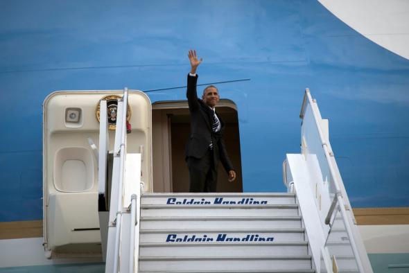 Η γλυκιά έκπληξη που περίμενε τον Ομπάμα στο Air Force One - Media