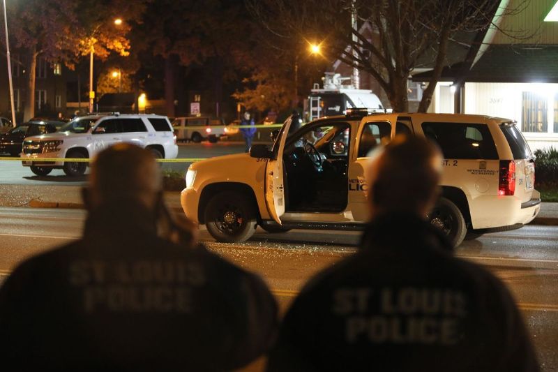 ΗΠΑ: Ενέδρα σε αστυνομικούς- Τους πυροβόλησαν μέσα στο περιπολικό- 1 νεκρός και 1 τραυματίας - Media