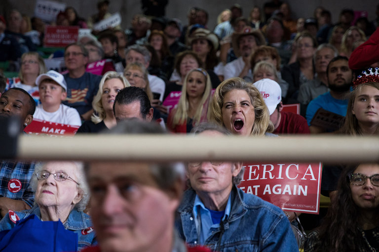 ΝΥΤ: Ο Τραμπ μπορεί να κερδίσει τις εκλογές - Media