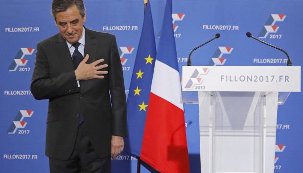Ο Φιγιόν θα κερδίσει εύκολα την Λεπέν - Στο 9% ο Ολάντ, σύμφωνα με δημοσκόπηση - Media