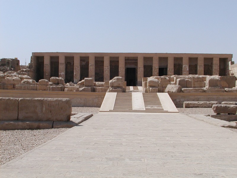 Νέες αποκαλύψεις για την αρχαία πρωτεύουσα της Αιγύπτου - Media