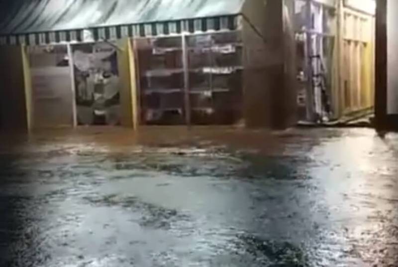 Ακραία καιρικά φαινόμενα πλήττουν τη Λέσβο - Η περιφερειάρχης ζητά να κηρυχθεί κατάσταση εκτάκτου ανάγκης - Media