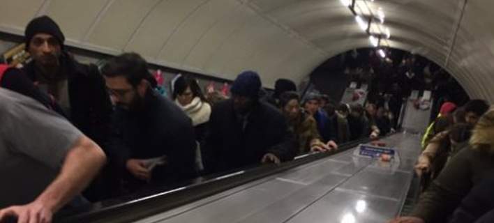 Τέσσερις σταθμοί έκλεισαν στο Λονδίνο - Λόγω πολυκοσμίας (Photos, Video) - Media