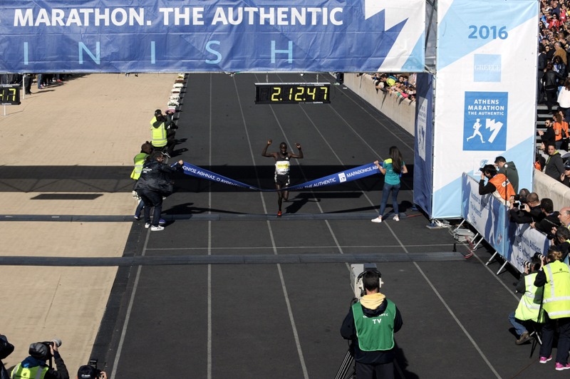 O Kενυάτης Λουμπουάν τερμάτισε πρώτος στον 34ο Μαραθώνιο της Αθήνας (Photos) - Media