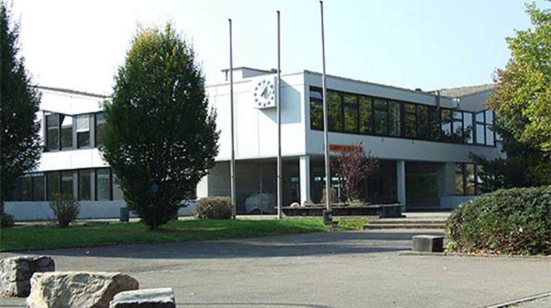 Ποινική δίωξη στους επικεφαλής του ΟΕΕΚ του έτους 2005 - Χρηματοδοτούσαν παράνομα προγράμματα ύψους 400.000 ευρώ - Media