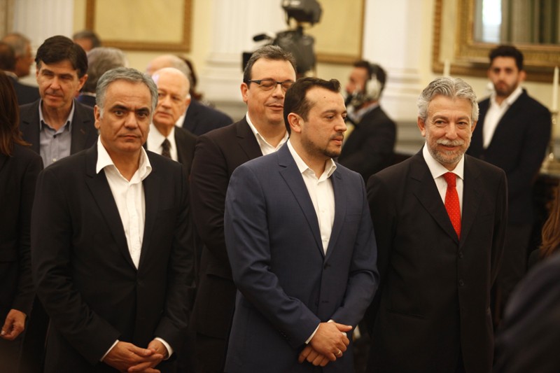 Ορκίστηκε η νέα κυβέρνηση (Photos)  - Media