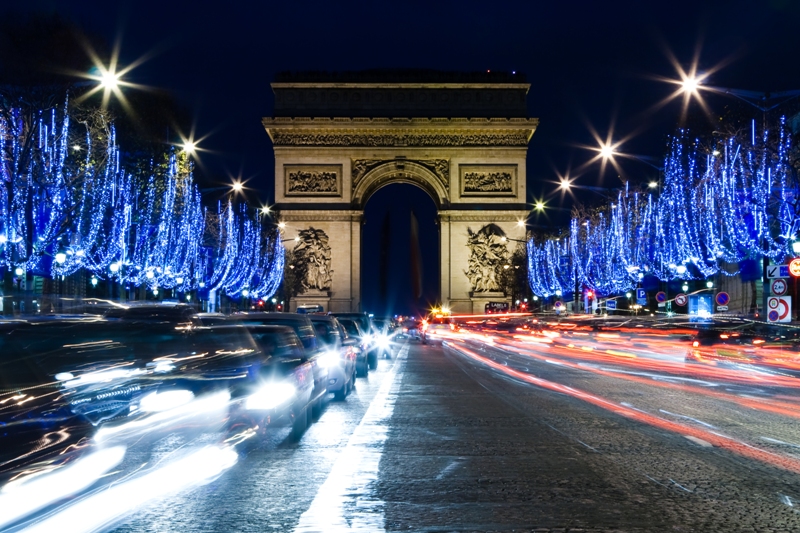 Η τρομοκρατία σκοτώνει και… τον τουρισμό στο Παρίσι - Media