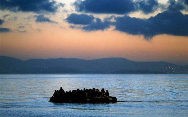 Γερμανία: Να επιστρέφουν τα πλοιάρια προσφύγων πίσω στην Αφρική - Media