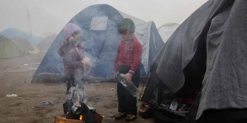 Το Βερολίνο επαινεί τη Βιέννη για το κλείσιμο της  βαλκανικής οδού - Media