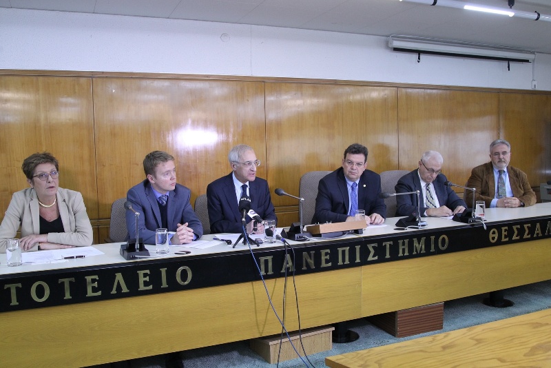 Αρχίζει στα ρωσικά σχολεία διδασκαλία των νέων ελληνικών - Media