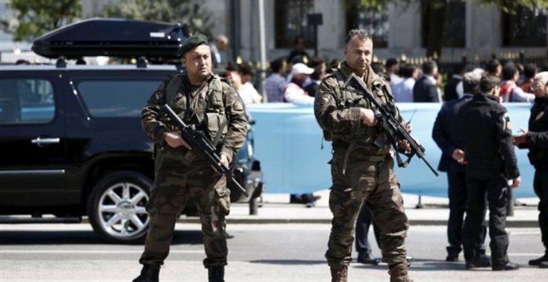 Τουρκία: Περίπου 50 μετανάστες απέδρασαν από κέντρο απέλασης - Media