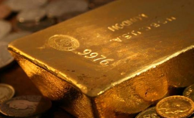 Κληρονόμησε σπίτι και βρήκε 100 κιλά χρυσού - Κρυμμένες λίρες ακόμα και στην τουαλέτα - Media
