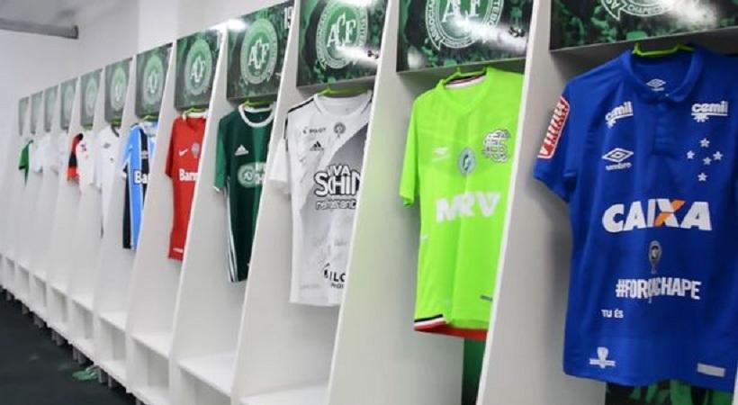 «Όταν τελειώνουν οι λέξεις» - Συγκλονιστικό βίντεο από τα αποδυτήρια της ξεκληρισμένης Σαπεκοένσε - Media